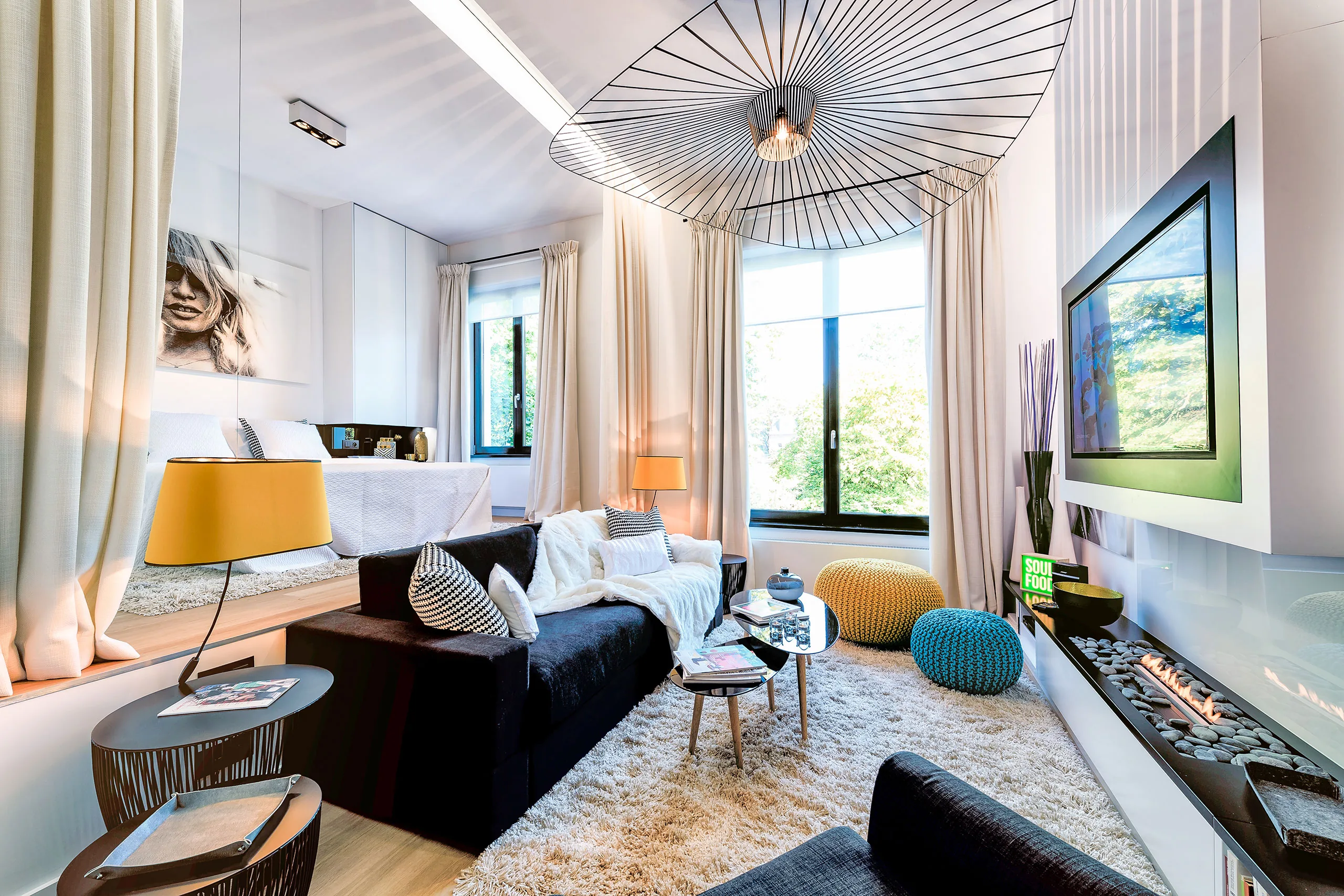 Espace ouvert réunissant séjour et couchage d’Aqueduc 2, appartement meublé à Bruxelles