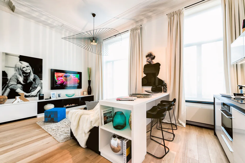 Studio living area at Aqueduc 3, furnished apartment in Brussels