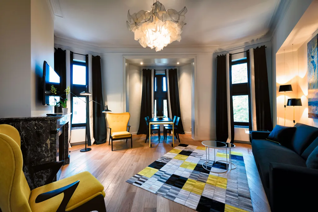 Living and dining room at Palmerston 3, furnished apartment in Brussels
